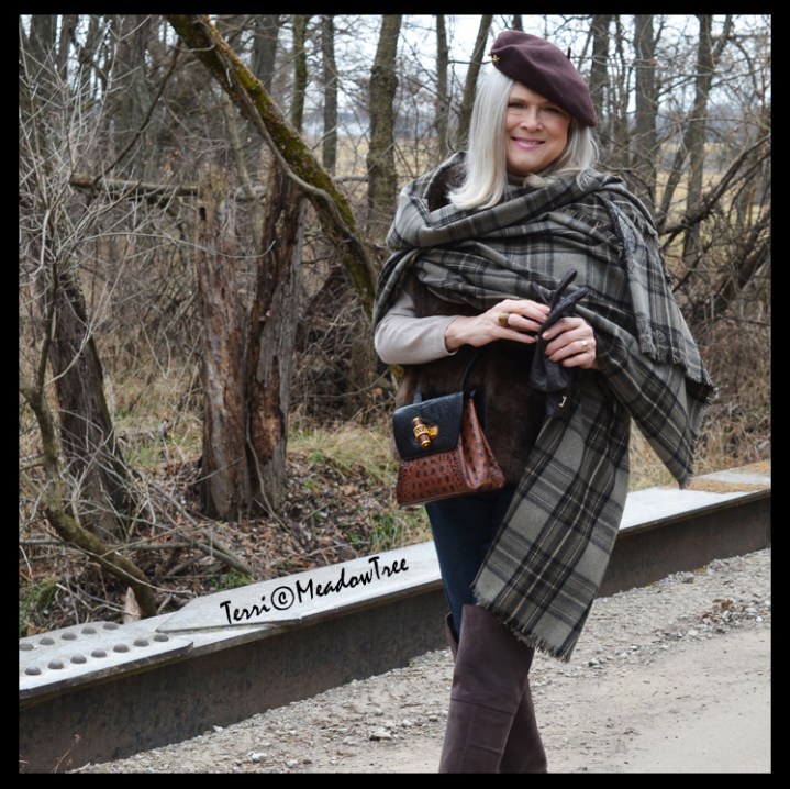 My Sew Sew Life-Plaid, Suede and Faux Fur. An Easy No Sew&nbsp;Shawl!